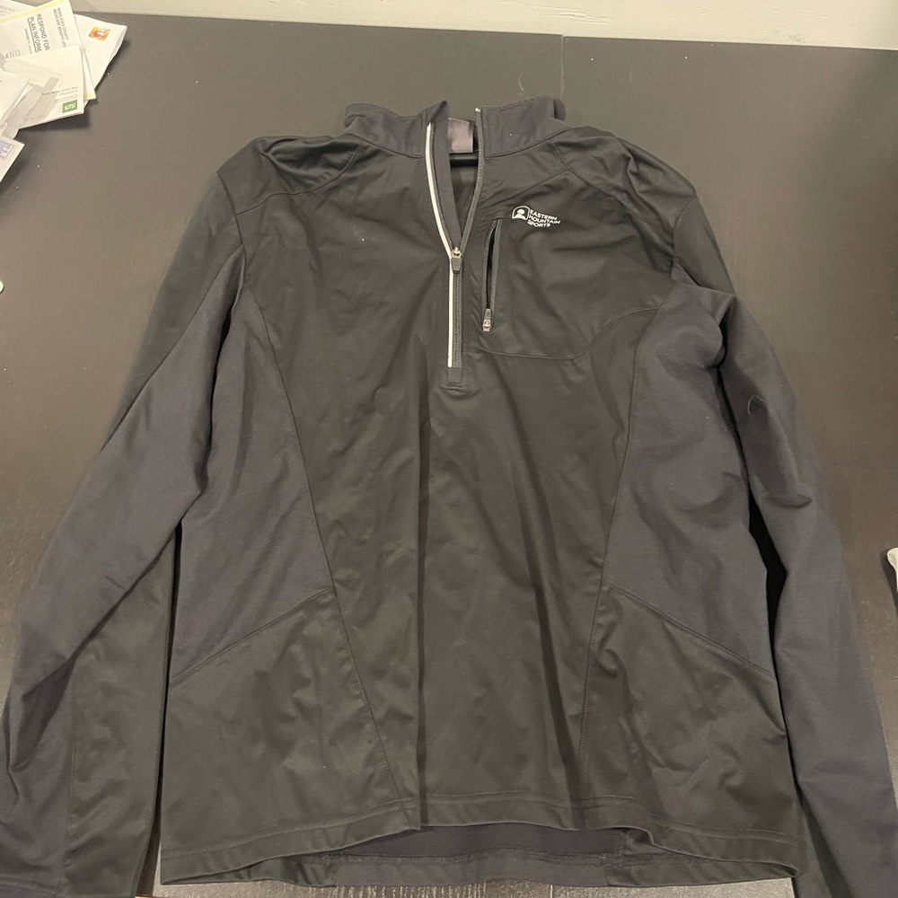 EASTERN MOUNTAIN SPORTS JACKET LIKE NEW FAST SHIPPING